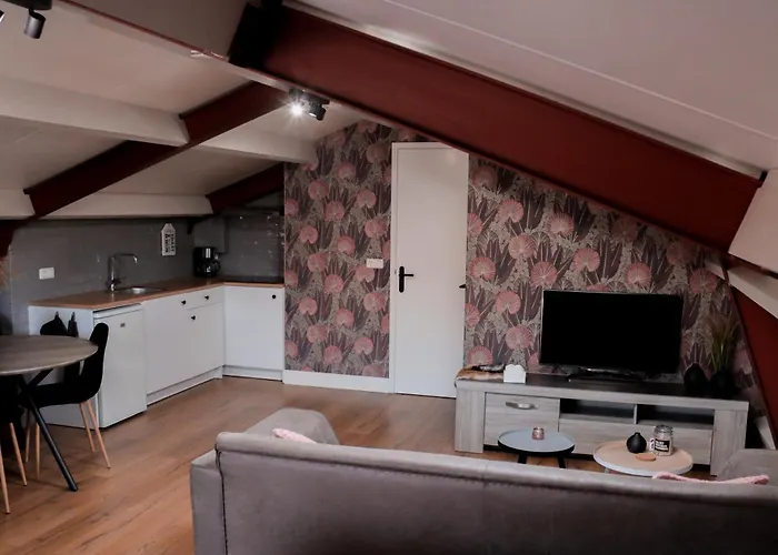 Bed & Breakfast De Kalverschuur Schoonrewoerd