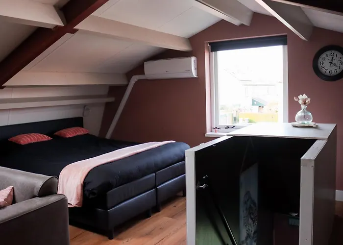 De Kalverschuur 3* Schoonrewoerd